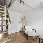 Magnifique Appart Paris Duplex Métro 2Pers